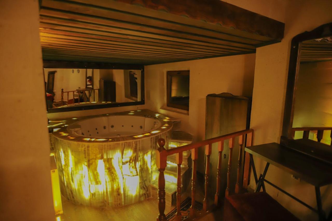 Heritage Cave Inn Hotel เกอเรเม ภายนอก รูปภาพ