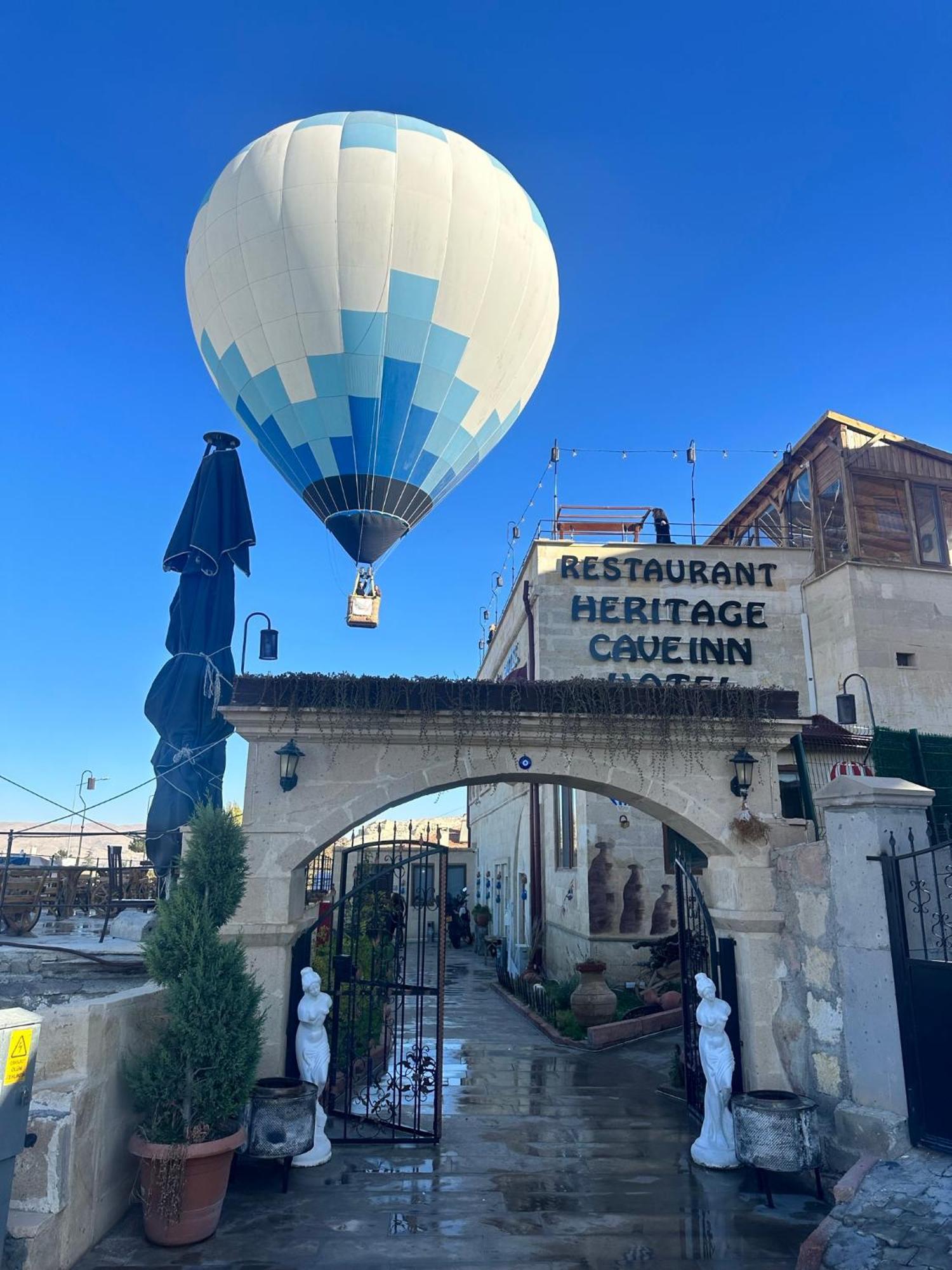 Heritage Cave Inn Hotel เกอเรเม ภายนอก รูปภาพ